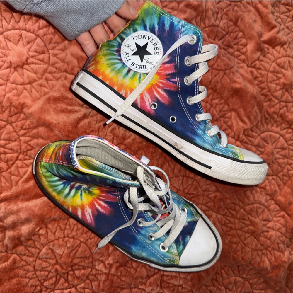 Converse Colorful Tie-Dye Sneakers